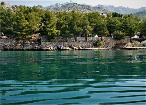  Camping PINUS, Pension in Starigrad-Paklenica