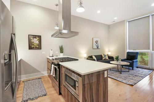 Modern 1BR Chicago Apartment - Crosby 204 - image 5
