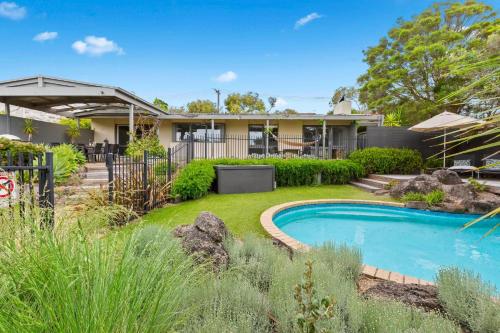 BYANDA MOUNT MARTHA
