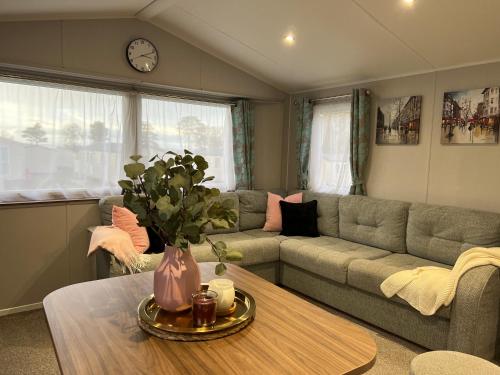 Lovely 3 bedroom holiday home in Seton Sand caravan park Wi-Fi Xbox