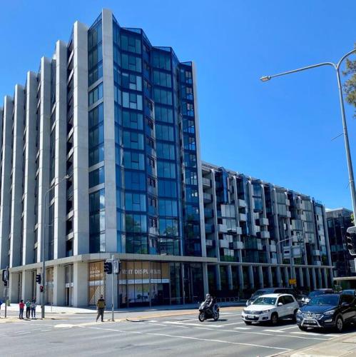 Exterior view, Central Canberra City apartment with study and full amenities. in Majura