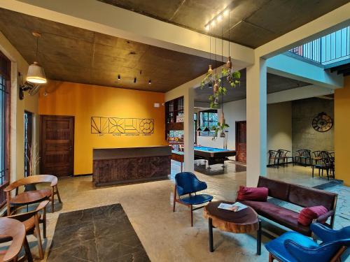 Lobby, Willow Resorts in Ambalavayal