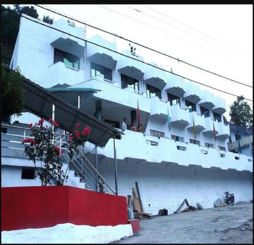 Hotel Dronagiri, Joshimath