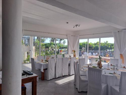 Aux 2 Métis (Aux 2 Metis) in Ifaty