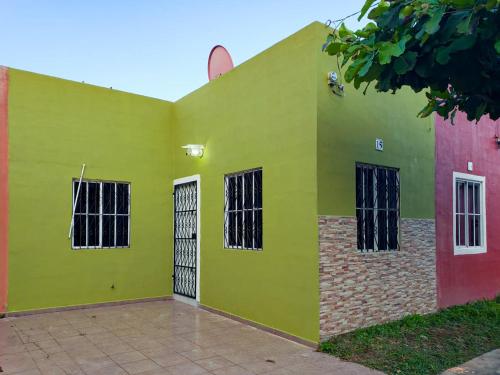 Jasper House en Ciudad Real Santa Ana