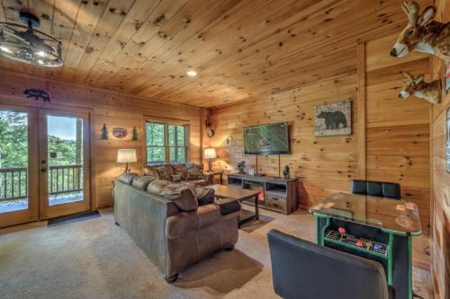 Bearfoot Retreat in Mineral Bluff, USA