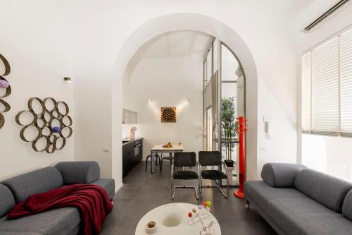 NEW! Design & Modern Apartment (2 min from centre)