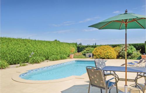 Beautiful Home In Pleudaniel With Outdoor Swimming Pool