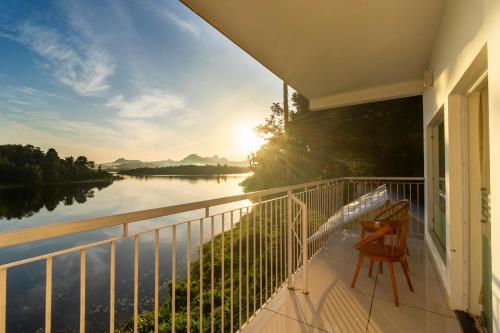 Karapuzha Village Resort