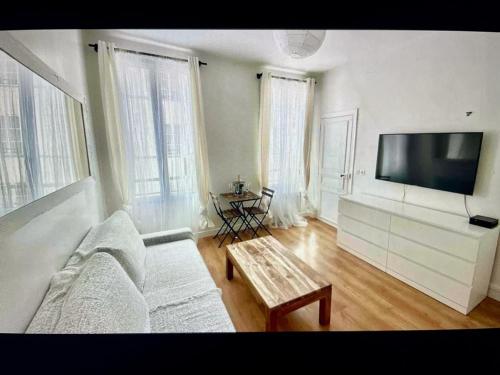 Cute one bedroom in Le Marais, Paris