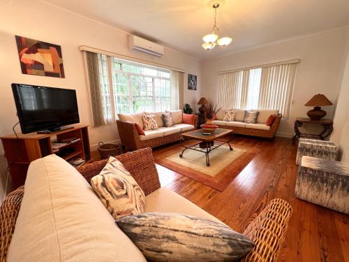 Seagaze beach house is perfect for family, a few steps to the beach