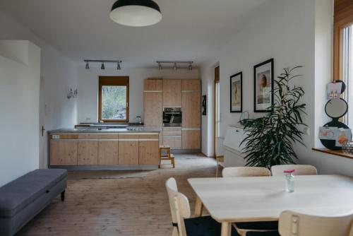  Haus Lichtenwald, Ferienwohnung in Bad Tatzmannsdorf