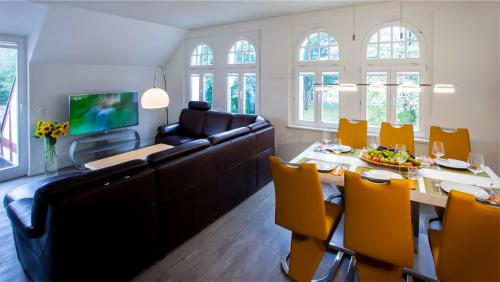 Parkresidenz Lychen, Ferienwohnung 10 Room Type - Two-Bedroom Apartment