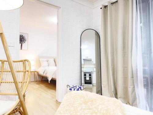 Seafoam Hideaway - Oceanfront Stay for 4