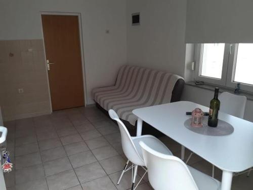 Apartment in Tribunj with air conditioning, WiFi 5038-1, Tribunj (fotografie 3)
