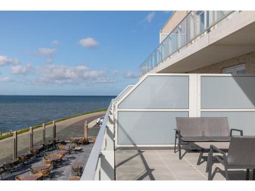 Beautiful apartment with a view over the Oosterschelde