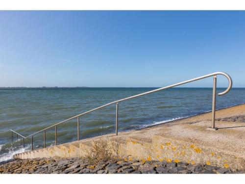 Beautiful apartment with a view over the Oosterschelde