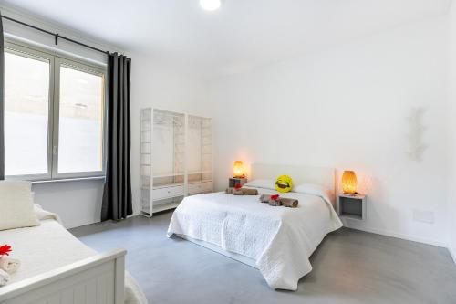 1 double bed, 1 twin bed, 1 sofa bed
