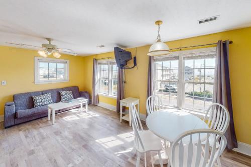 Sunset Haven - Accommodation - Surf City