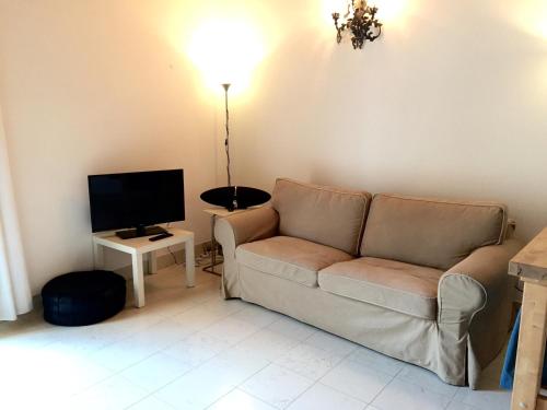 Guglie Luxury Apartment - image 5