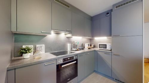 Konyha, Sublime contemporary apartment in the city centre in La Chaux-de-Fonds