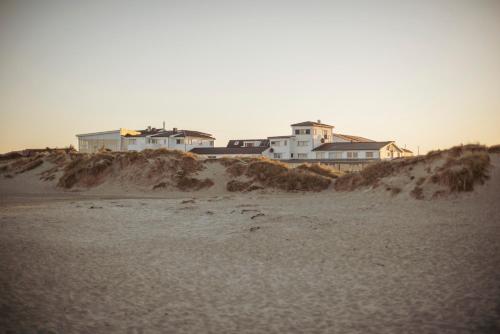 . Sola Strand Hotel