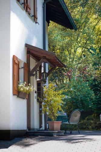 Ferienwohnungen Haus Wildschutz 686m von Frauenau entfernt