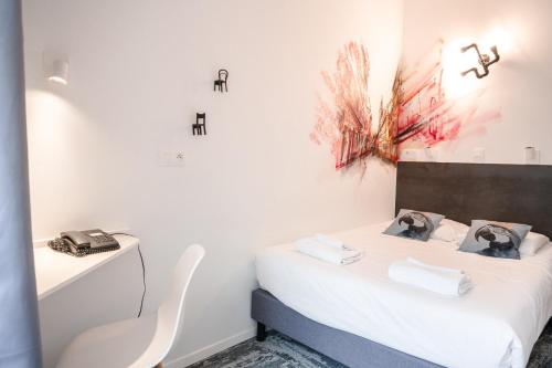 Hotel des Arts - image 8