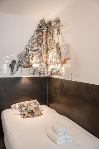 Hotel des Arts - image 12