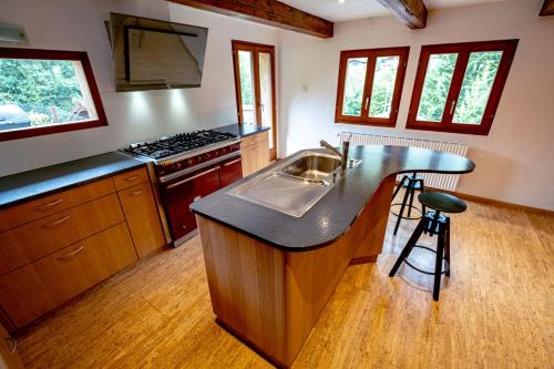 virtuve, Traditional Chalet with some luxurious features in Vala Diljēza