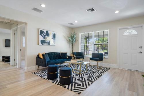 Luxury 5Bed Family/Friends Gateway. 10Min to Beach