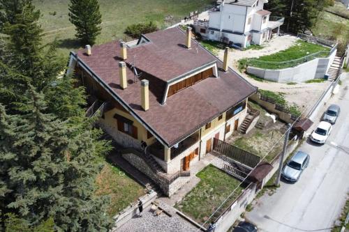 Monte Amaro Apartment con camino, terrazzo e giardino in Campo Di Giove