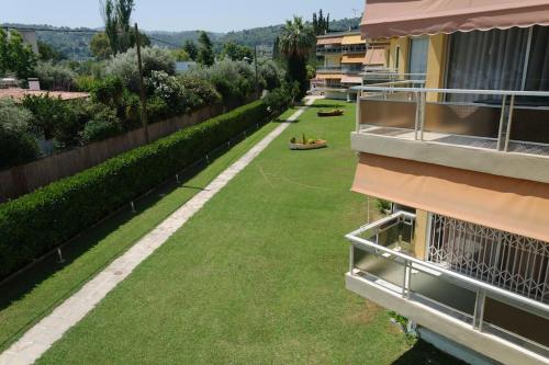 Beautiful seaside studio with amazing view, Афины (фото 7)