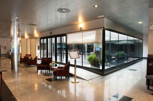 Pub/Lounge, SERCOTEL PRINCESA DE EBOLI in Pinto