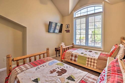 Big Boulder Mountain Townhome with Lake Club Access! - image 43