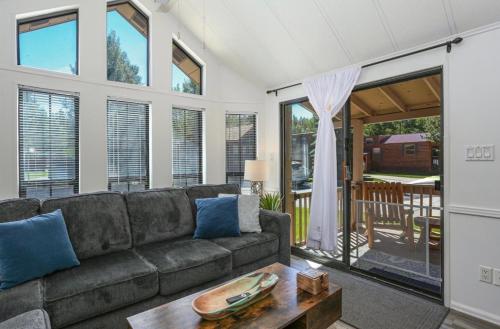 Sun & Snow Chalet Breckenridge, a dog lovers dream!, Breckenridge (photo 3)