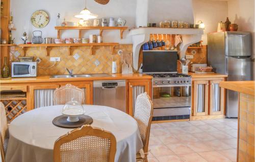 Gorgeous Home In Trgunc With Kitchen