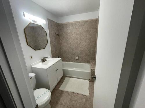 7326 Lake View Bungallow-5 Minutes Universal in Orlando, USA