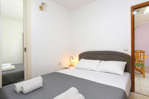 Apartment Marina 5953b - main image