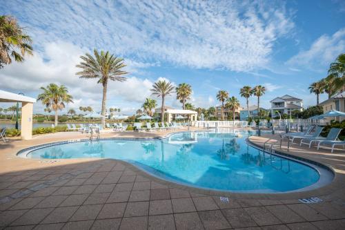 933 Cinnamon Beach 3 Bedroom Sleeps 8 2 Pools Elevator WiFi - image 20