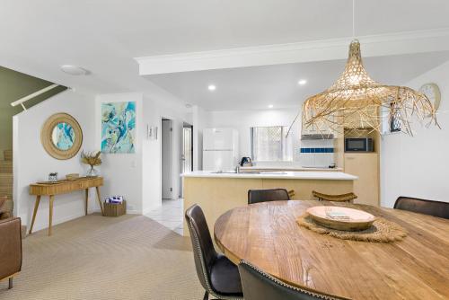 Modern & Stylish 2 Bedroom Townhouse