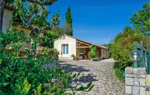 Awesome home in Mougins with 2 Bedrooms, WiFi and Outdoor swimming pool - Mougins