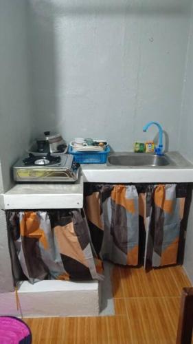 Cardo's Front Beach Room Cardo's Front Beach Room