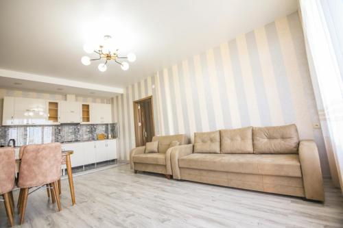 Παροχές, Hotel "GrapeHill" in Tsikhisdziri