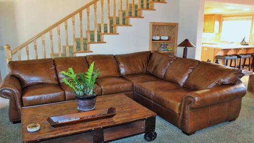 Brownie Retreat A - image 7