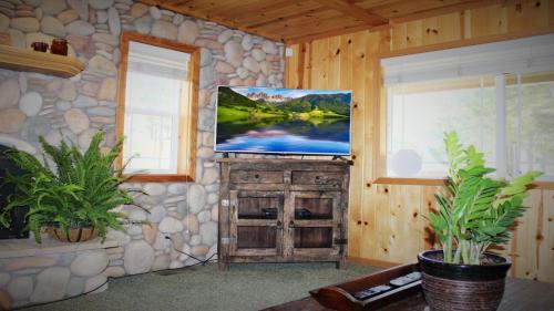 Brownie Retreat A - image 10