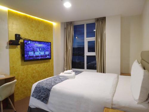 room detail thumbnail 1