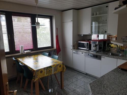 Wohnung für 4 Personen, 2 Schlafzimmer, 2 Parkplätze, WLAN