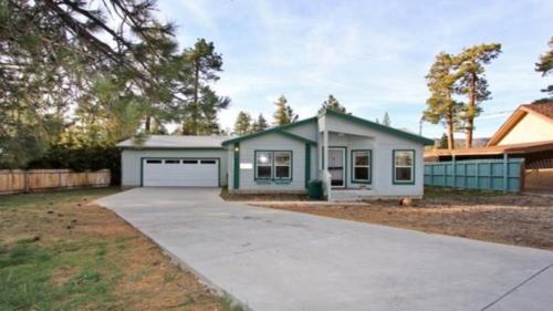 Bluebird Cottage - image 14