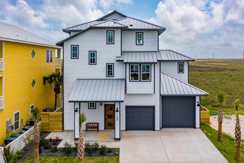 Naut Today - House in Padre Island, USA
